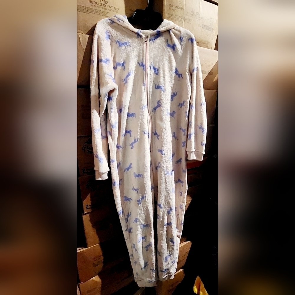 Awake Women’s Allover Print Unicorn Onesie Size Large L Hood w/ Horn Pajamas EUC